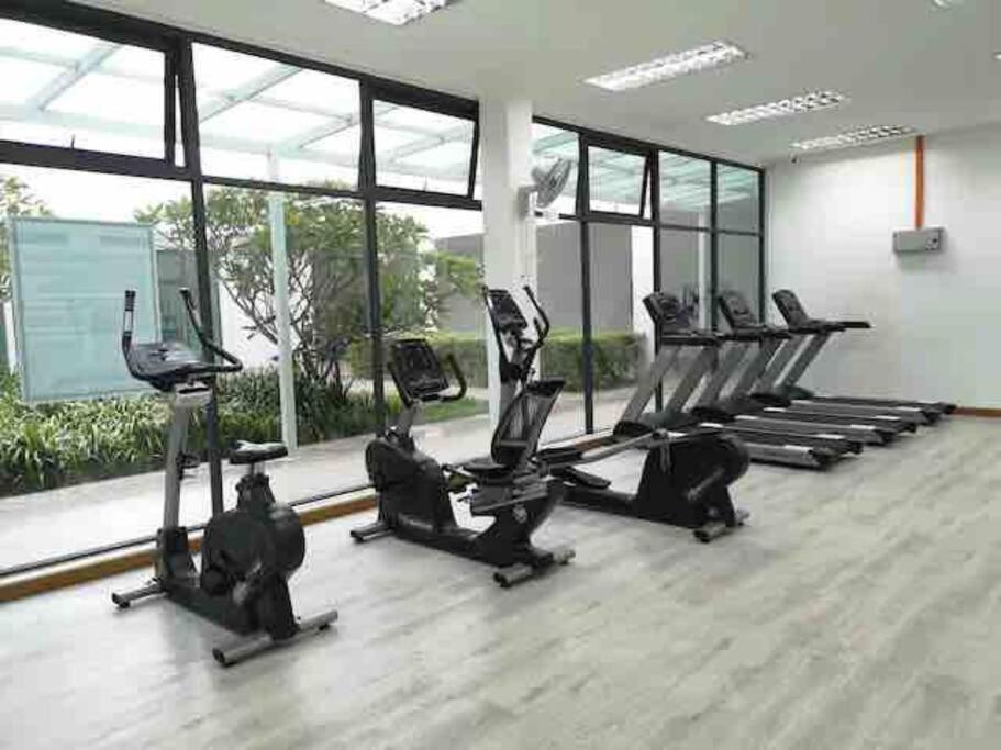 Homenest Jb City Poolview Suite By Cozy Home Johor Bahru Eksteriør billede
