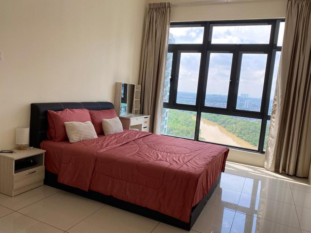 Homenest Jb City Poolview Suite By Cozy Home Johor Bahru Eksteriør billede